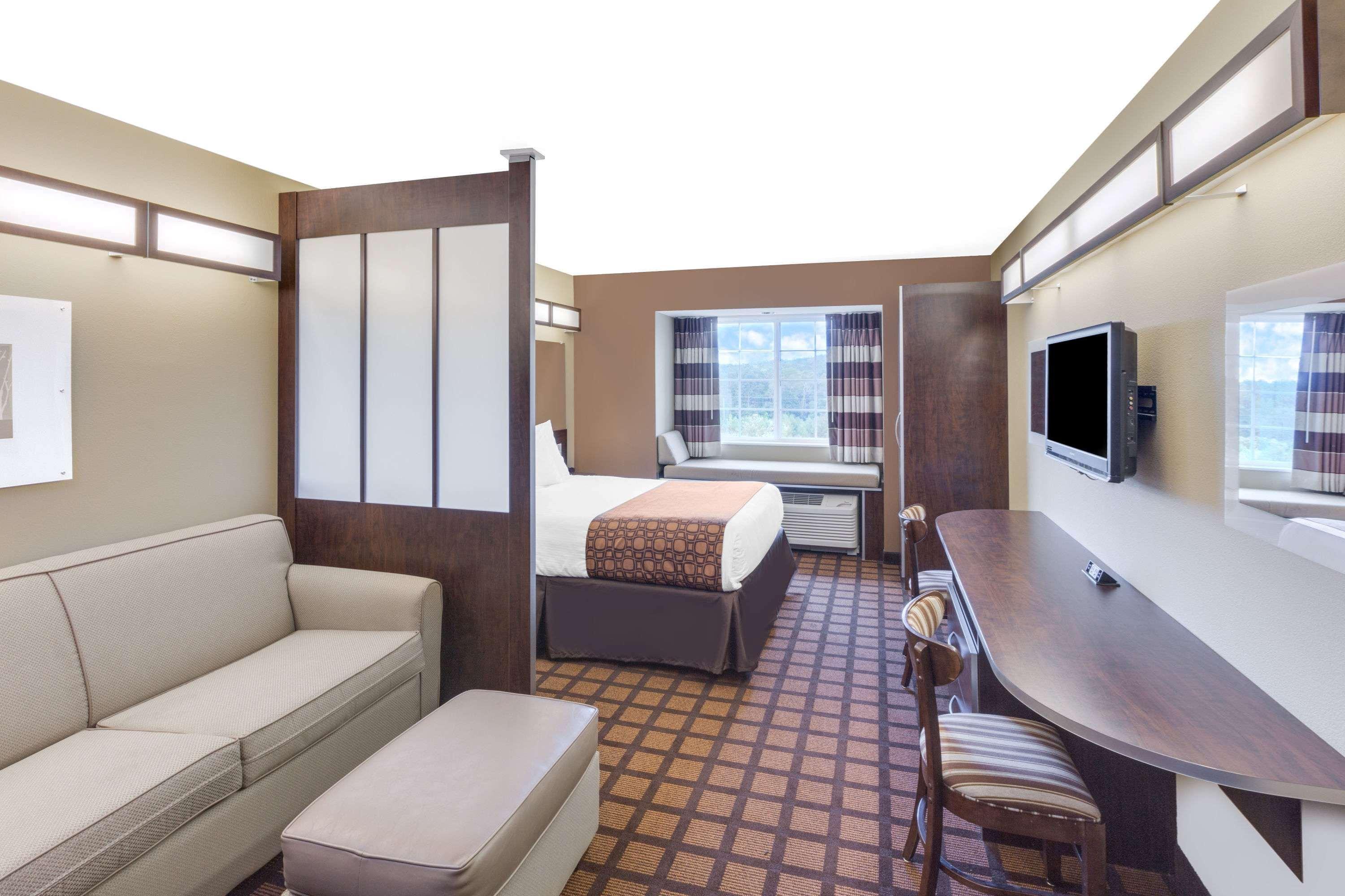 Microtel Inn & Suites By Wyndham Ozark Exterior photo
