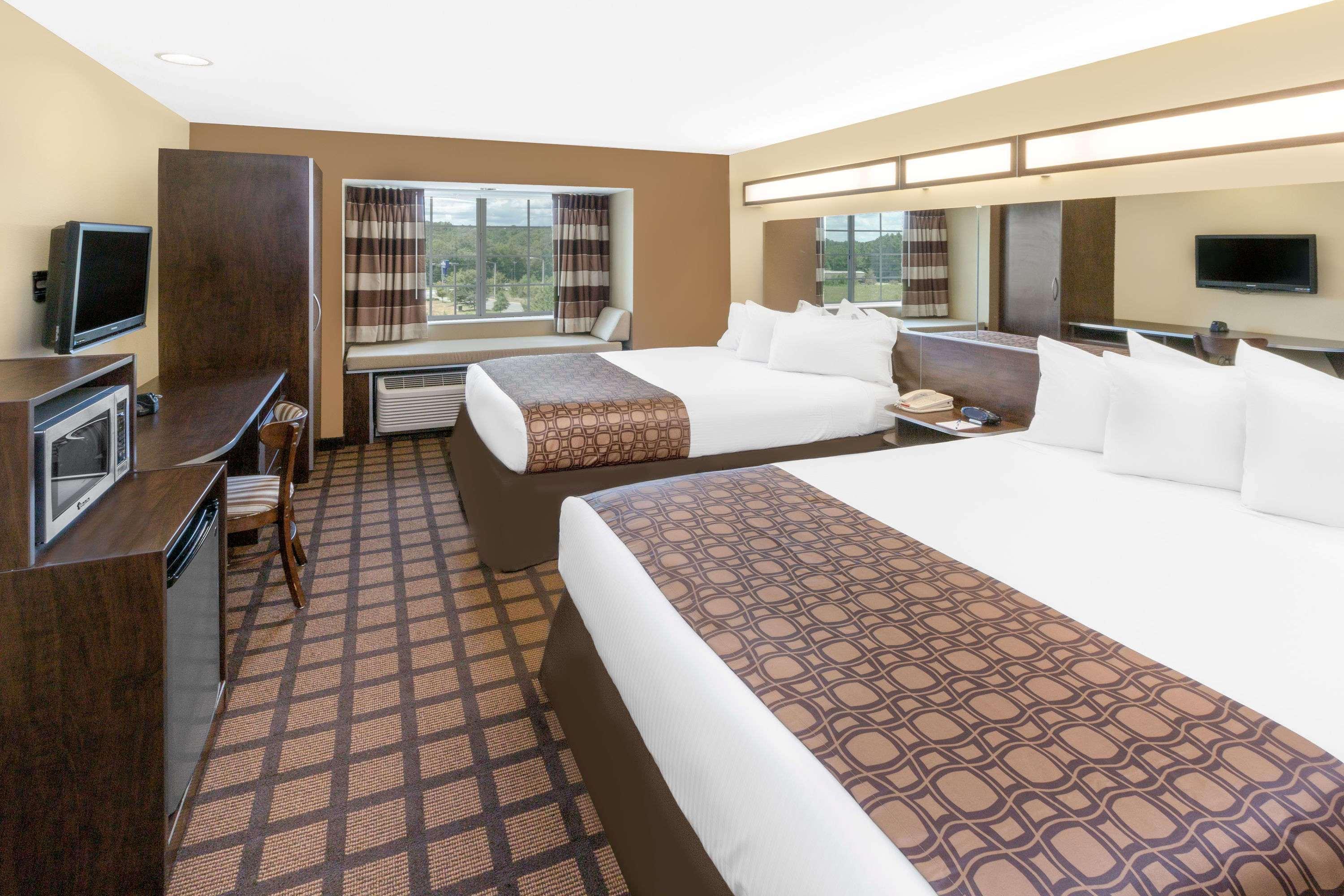 Microtel Inn & Suites By Wyndham Ozark Exterior photo