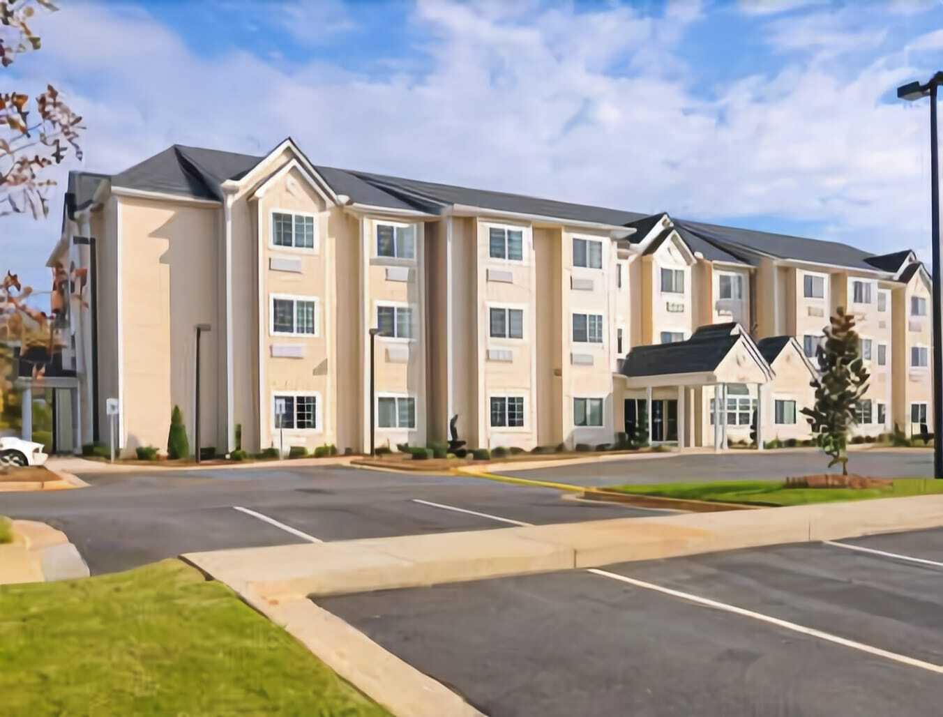 Microtel Inn & Suites By Wyndham Ozark Exterior photo